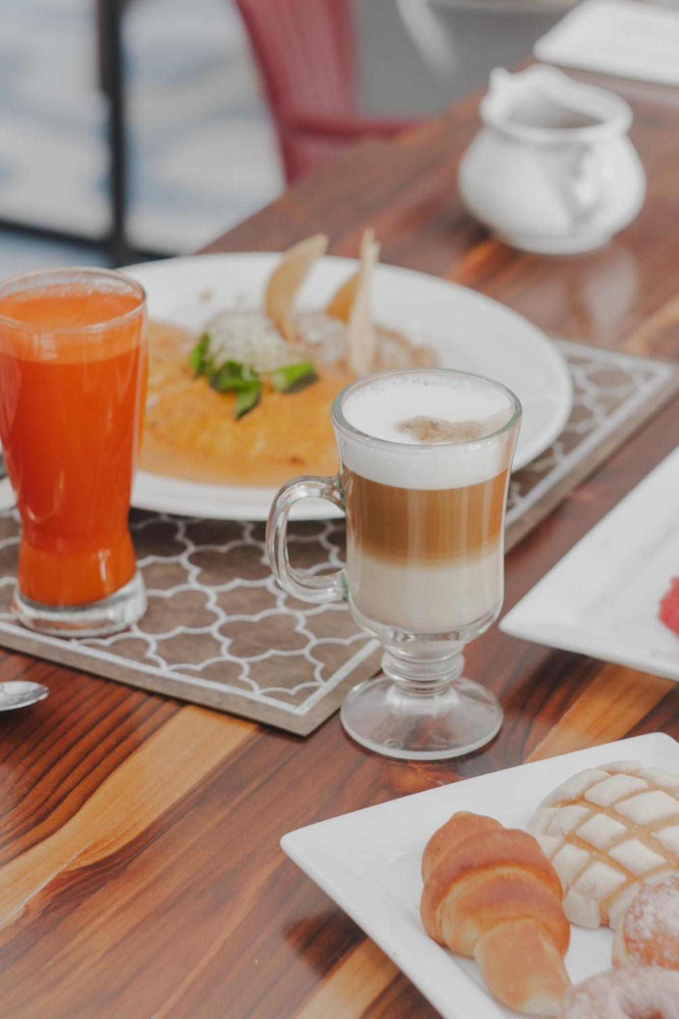 Hotel Catedral La Paz Zewnętrze zdjęcie A latte